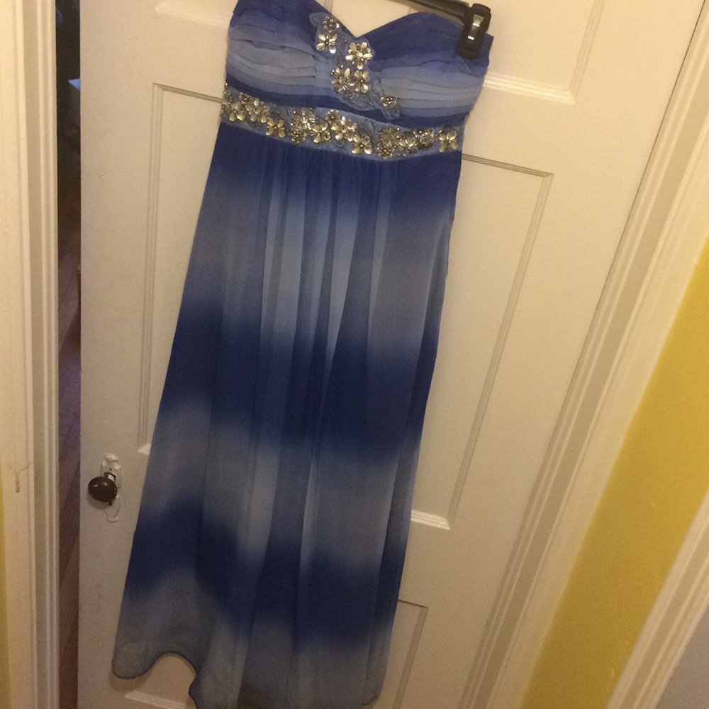 Blue prom dress